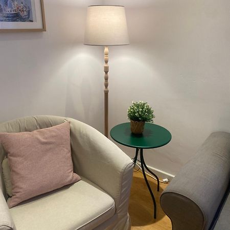 2 Bedroom Virgen De Begona Siviglia Esterno foto