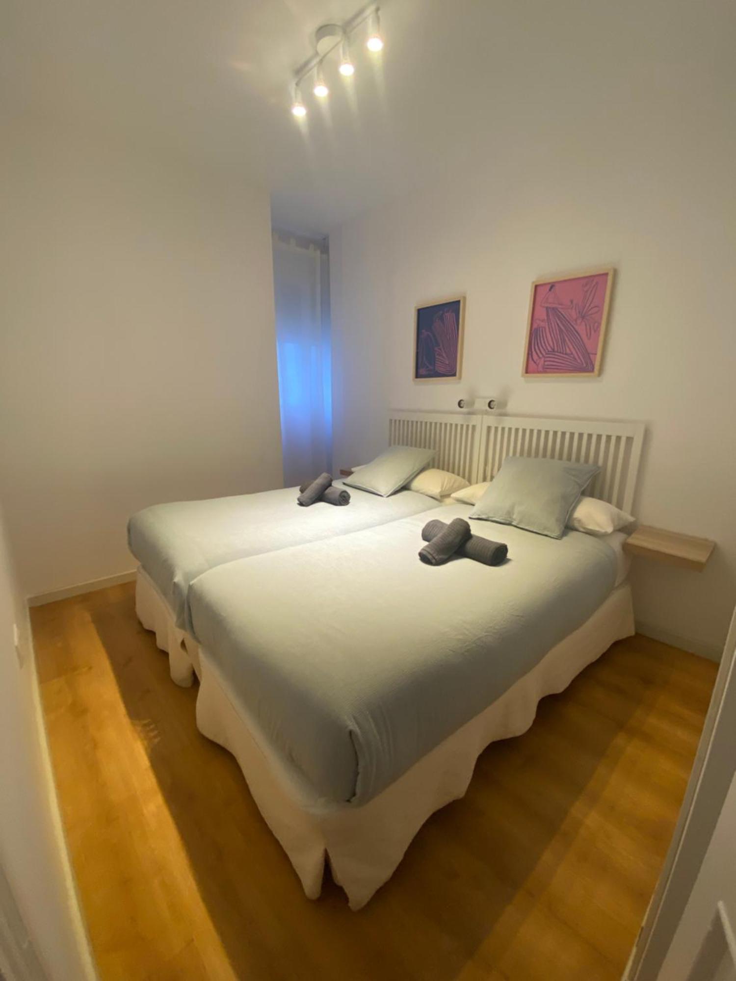 2 Bedroom Virgen De Begona Siviglia Esterno foto